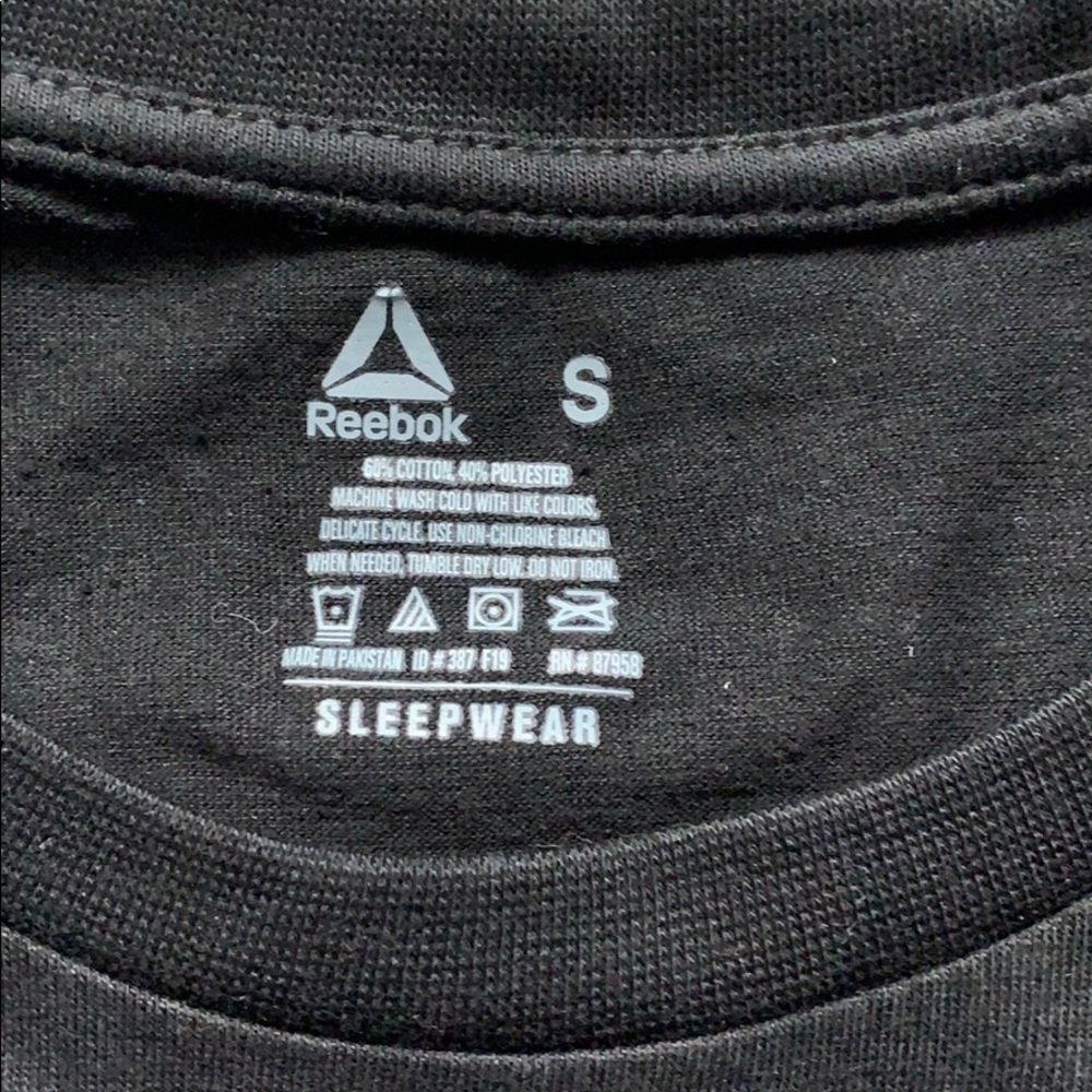 New Reebok Set - Picture 3 of 7